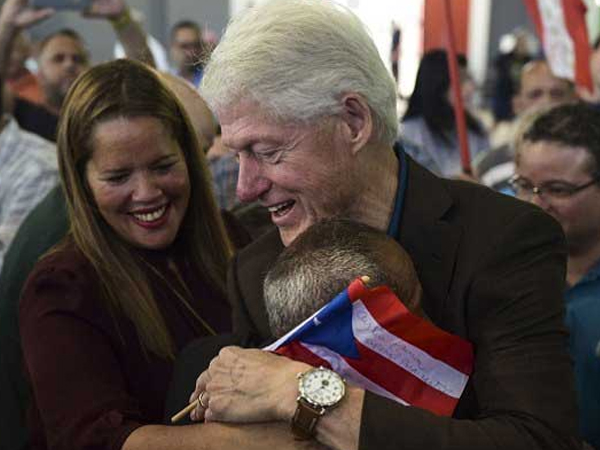 Bill Clinton mất bao tiền để dàn xếp bê bối tình ái?
