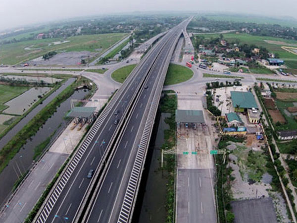 Hơn nửa số tiền làm cao tốc Bắc – Nam không lấy từ ngân sách