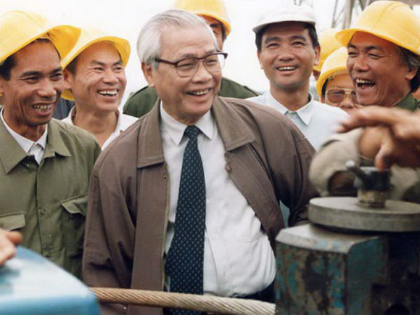 Cố Thủ tướng Võ Văn Kiệt: Chức quyền chỉ là phương tiện vì dân