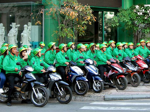 Mai Linh làm xe ôm công nghệ: Thông minh hay 'đang đi xuống'?