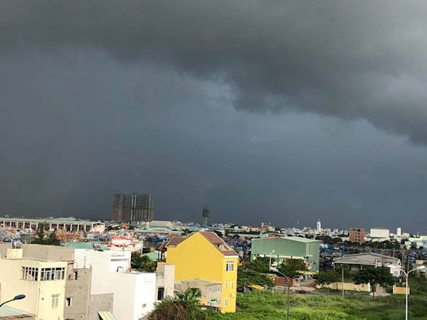 Cảnh báo mưa lớn ở Đà Nẵng, đề phòng lũ quét