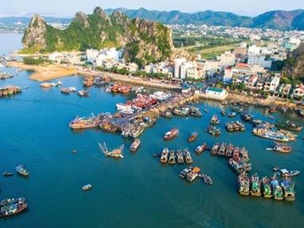 Đến đặc khu, vào casino, tự do xài tiền đô