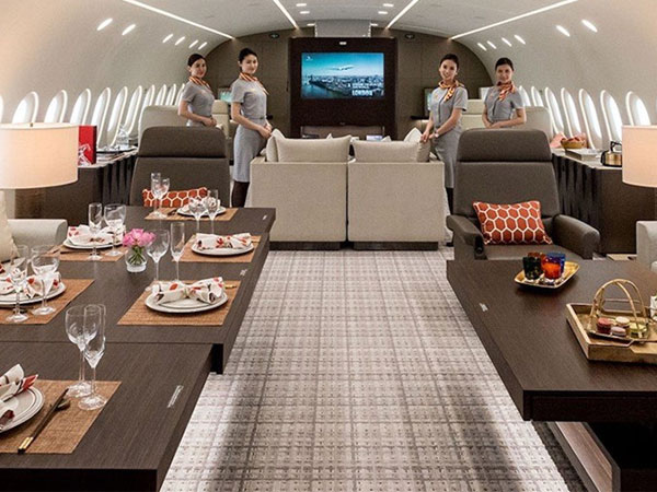Bên trong Boeing 787 Dreamliner trị giá 300 triệu USD