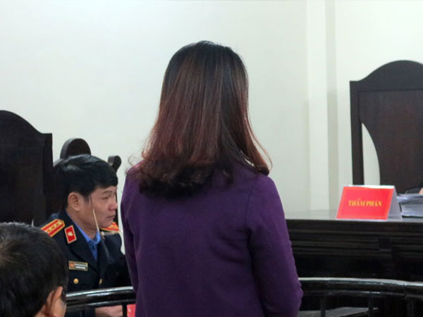 Khi gót giầy phụ nữ trở thành hung khí nguy hiểm