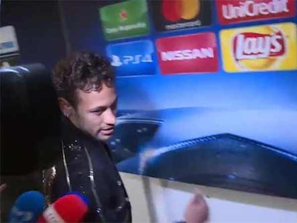 Neymar văng tục khi được hỏi về chuyện gia nhập Real
