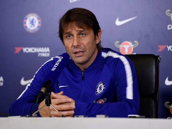 HLV Conte lại phàn nàn về lịch thi đấu Premier League