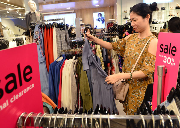 'Tôi không còn dại dột mua hàng giảm giá dịp Black Friday'