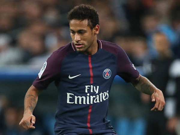 Chuyển nhượng kinh điển: Neymar tới Real, không phải chuyện đùa