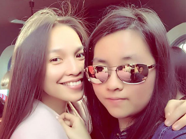 Con gái Hiền Thục 'kể xấu' mẹ: 'Mẹ rất vụng về không biết nấu cơm hay giặt giũ'