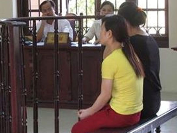 Hai giáo viên mầm non vô ý làm chết trẻ được giảm án