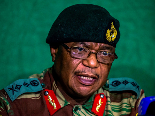 Âm mưu ám sát và sự phản bội: Bí mật đằng sau vụ lật đổ Mugabe