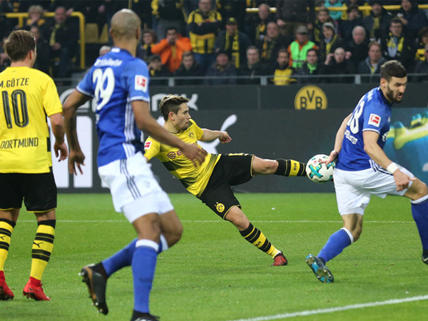 Dẫn trước 4-0, Dortmund vẫn bị cầm hòa 4-4 khó tin