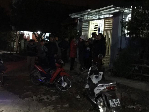 Đôi nam nữ lao vào nhà, khống chế bà nội rồi bế cháu bé 20 ngày tuổi bỏ chạy