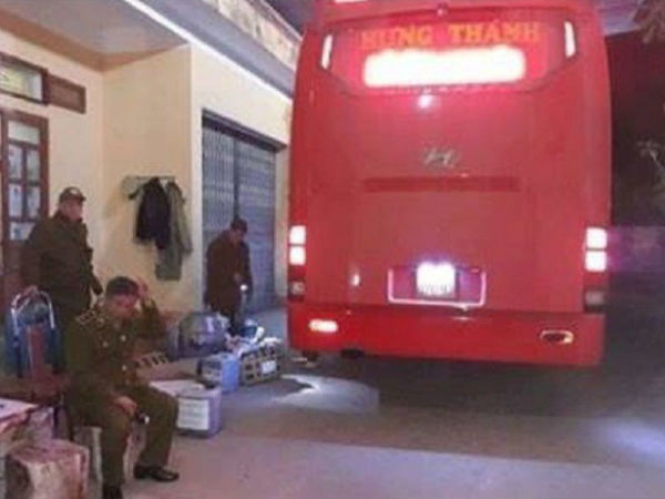 Sự thật bất ngờ vụ xe chở quần áo từ thiện không xuất trình được hóa đơn đỏ bị xử phạt ở Yên Bái