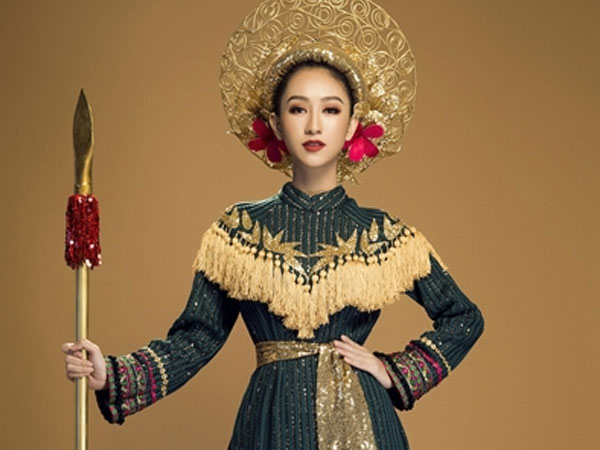 Trang phục gợi hình ảnh nữ tướng của Hà Thu ở Miss Earth