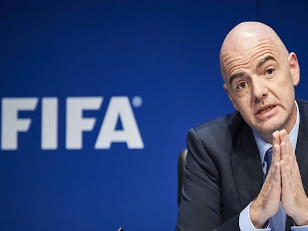 FIFA bị thúc ép phải điều tra bê bối doping bóng đá Nga