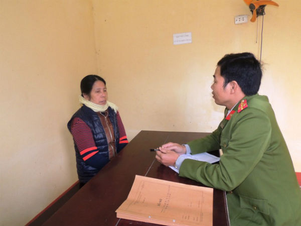 Khởi tố người giúp việc 'tung hứng' bé gái 2 tháng tuổi
