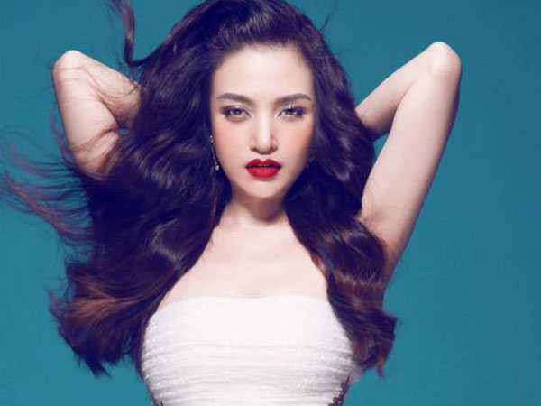 Lộ diện nhan sắc thay thế bà chủ lô mỹ phẩm giả tại Hoa hậu Quý bà châu Á