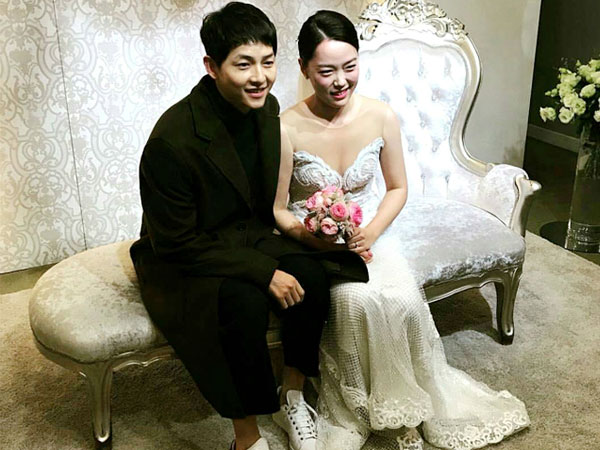 Song Joong Ki lên cân rõ rệt sau tuần trăng mật