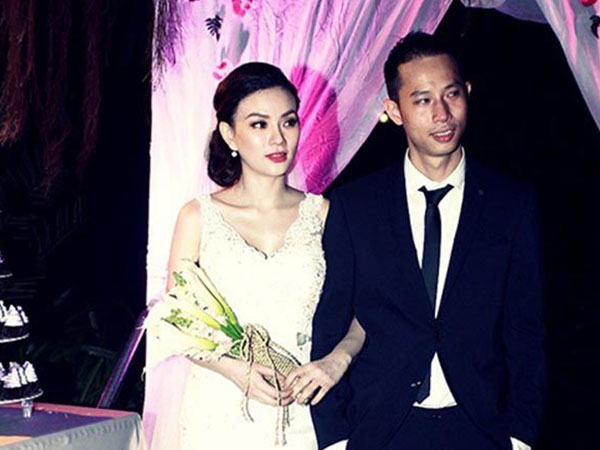 Thu Thủy treo status bế tắc giữa tin đồn đã ly hôn chồng đại gia