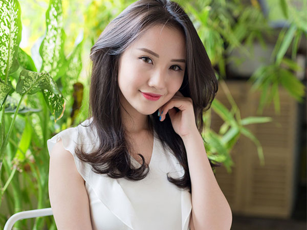 Trương Minh Xuân Thảo - bạn gái tin đồn xinh đẹp, giỏi giang của Phan Thành là ai?