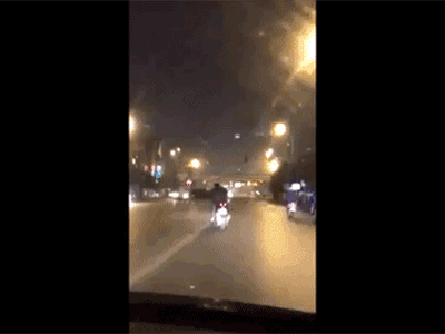 Video: Người đàn ông đi SH 'đảo như rang lạc' trong làn BRT và cái kết đắng