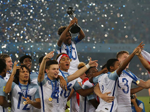 Thắng ngược ngoạn mục U17 TBN, U17 Anh lên đỉnh thế giới