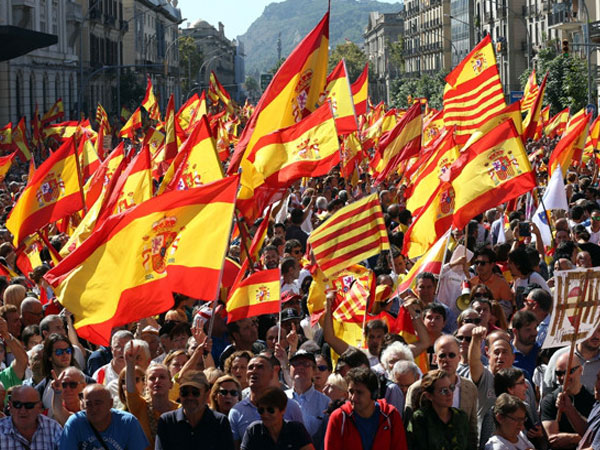 Tuần hành phản đối độc lập quy mô lớn tại Barcelona