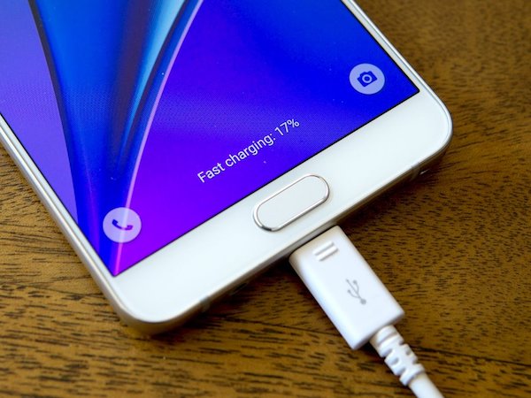 Smartphone tương lai có thể sạc đầy chỉ trong vài phút nhờ Samsung
