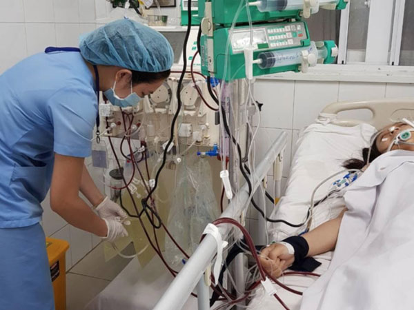 TP.HCM: Vừa nhìn mặt con mới sinh, sản phụ bất ngờ tím tái, ngưng tim ngưng thở cận kề cửa tử