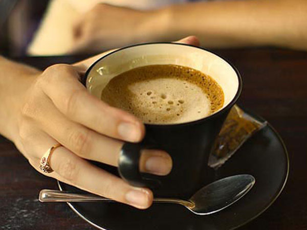 Uống bao nhiêu ly cà phê mỗi ngày thì có lợi nhất cho sức khoẻ?