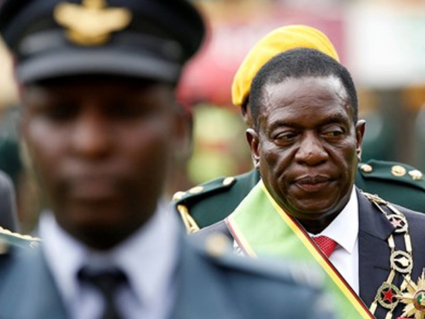 Zimbabwe cho quan tham 3 tháng 'tự nguyện giao nộp tài sản'