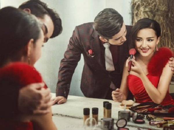 Ra chợ người thuê Osin nam về 'lau' từ nhà lên đến giường, quý bà nhận kết đắng