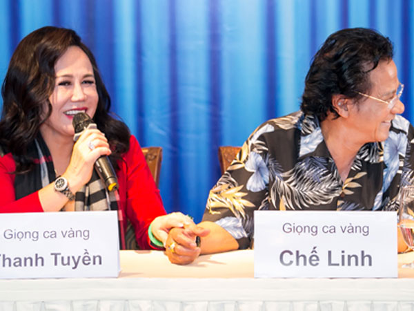 Thanh Tuyền: 'Vợ Chế Linh nhờ tôi trông chừng chồng khi đi diễn'