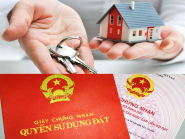 Bộ Tư pháp đề nghị ngưng hiệu lực quy định ghi tên cả gia đình lên sổ đỏ