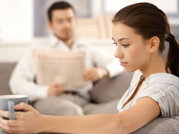 Những dấu hiệu chứng tỏ: Công việc đang giết dần, giết mòn hôn nhân của bạn