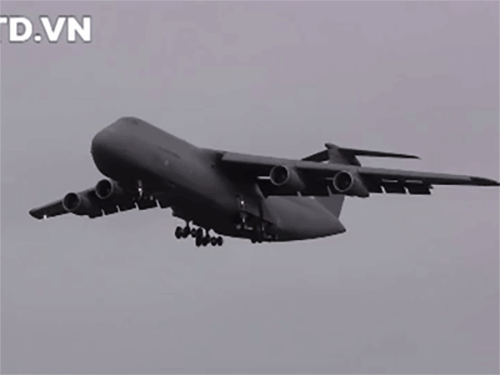 Sức mạnh máy bay vận tải khổng lồ C-5 Galaxy, niềm tự hào của không quân Mỹ