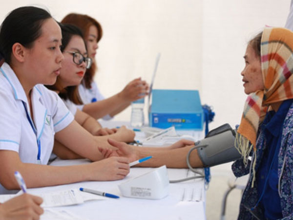 Thay đổi cách tính lương hưu từ 1/1/2018: Nhiều người xin nghỉ hưu non