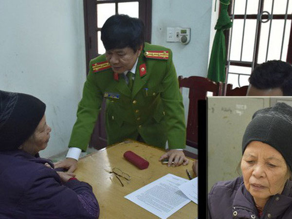 Video: Clip lời khai của bà nội nghi sát hại cháu 20 ngày tuổi ở Thanh Hóa