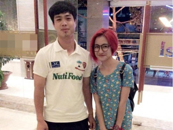 Bị 'ném đá' vì nhắc lại chuyện tình cảm với Công Phượng, Hòa Minzy lịch sự phản pháo