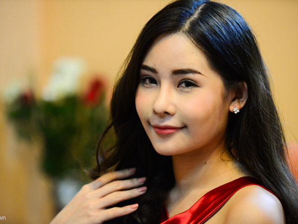 Hoa hậu Đại dương: Tôi đăng quang xứng đáng, không trả lại vương miện