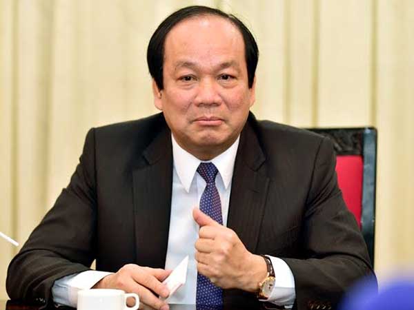 Ngày đầu năm, Bộ trưởng gửi lời cảm ơn bác bảo vệ, cô lao công