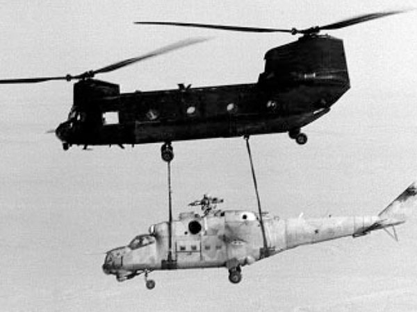 CIA đã táo bạo đánh cắp trực thăng Mi-25 của Liên Xô như thế nào?