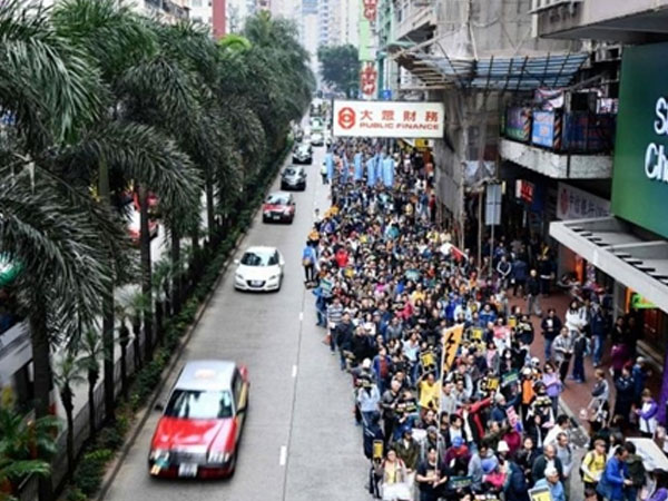 Hàng nghìn người Hong Kong biểu tình đầu năm mới