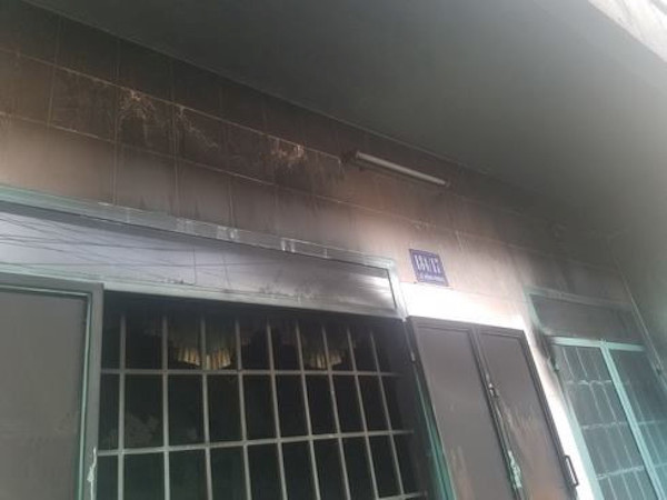 Hoảng hốt vì tiếng nổ lớn phát ra từ nhà dân