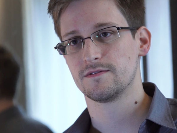 Snowden đã đào thoát ngoạn mục khỏi Hong Kong như thế nào?