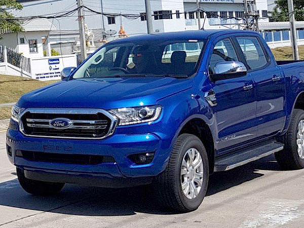 Ford Ranger 2019 lộ diện khi đang chạy thử ở Thái Lan