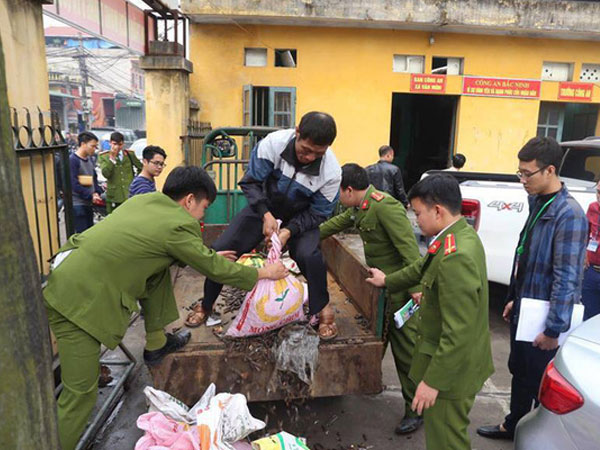 Khởi tố, bắt tạm giam chủ kho phế liệu để xảy ra vụ nổ ở Bắc Ninh