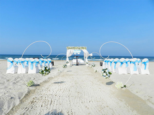 Ngày vui ngọt ngào – Hạnh phúc dâng trào cùng Centara Sandy Beach Resort Đà Nẵng