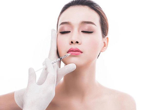 Top 10 chủ đề làm đẹp được chị em phụ nữ quan tâm nhất 2017 vừa qua